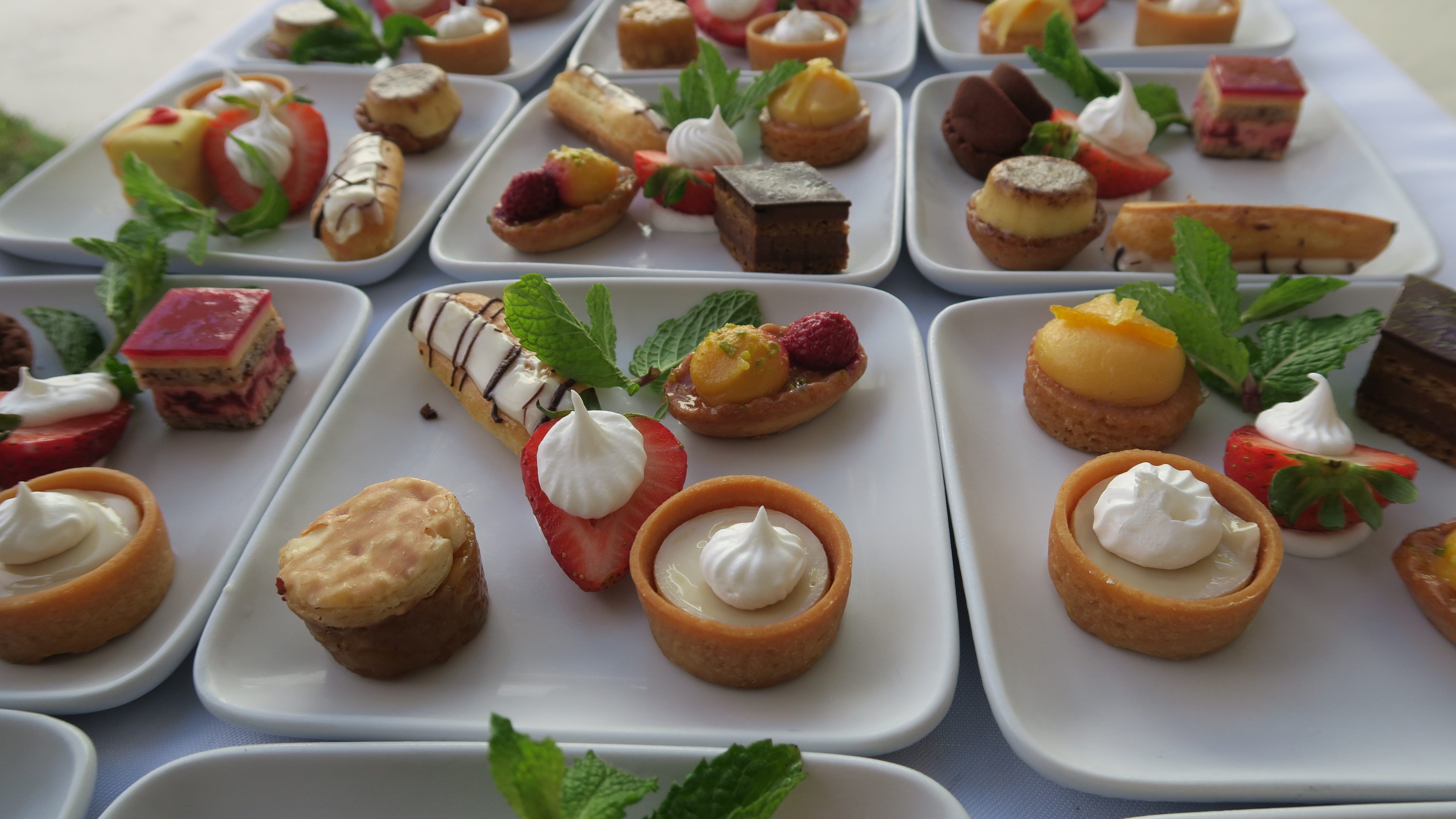 Interactive Food Stations & Grazing Tables: Why Custom Dining Experiences are 2026-27’s Must-Have Event Trend